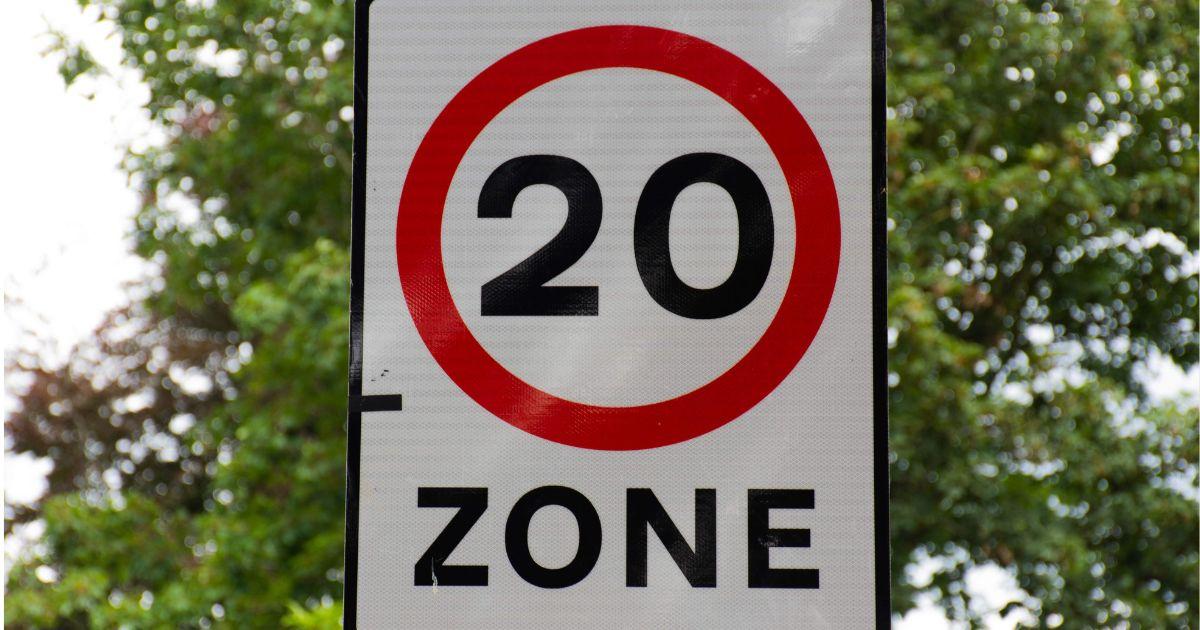 20mph sign